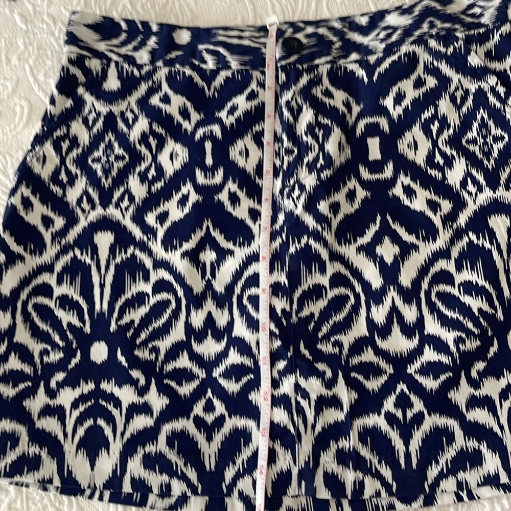 Mini skirt from Tori Richard in size 6 - Picture 7 of 7